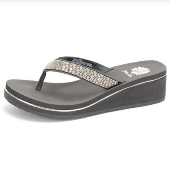 yellow box gray flip flops